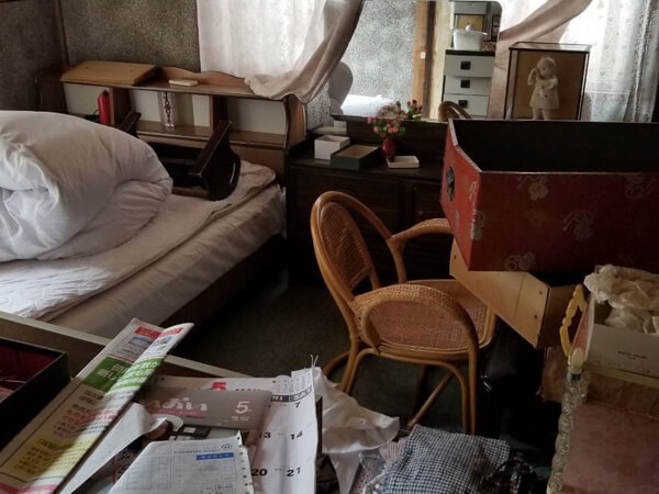 相生市にて立会い不要にて空き家片付けと庭の整備作業を行いました