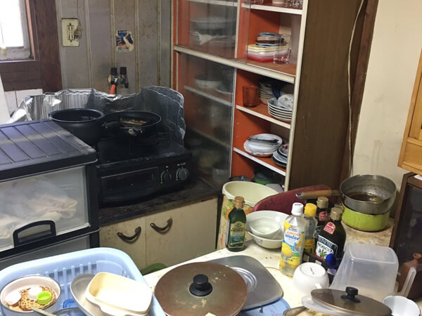 高松市にて大切な書類の捜索と実家片付けに対応しました